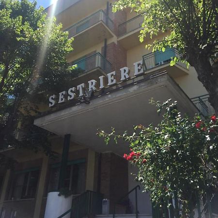 Hotel Sestriere 끼안챠노테르메 외부 사진