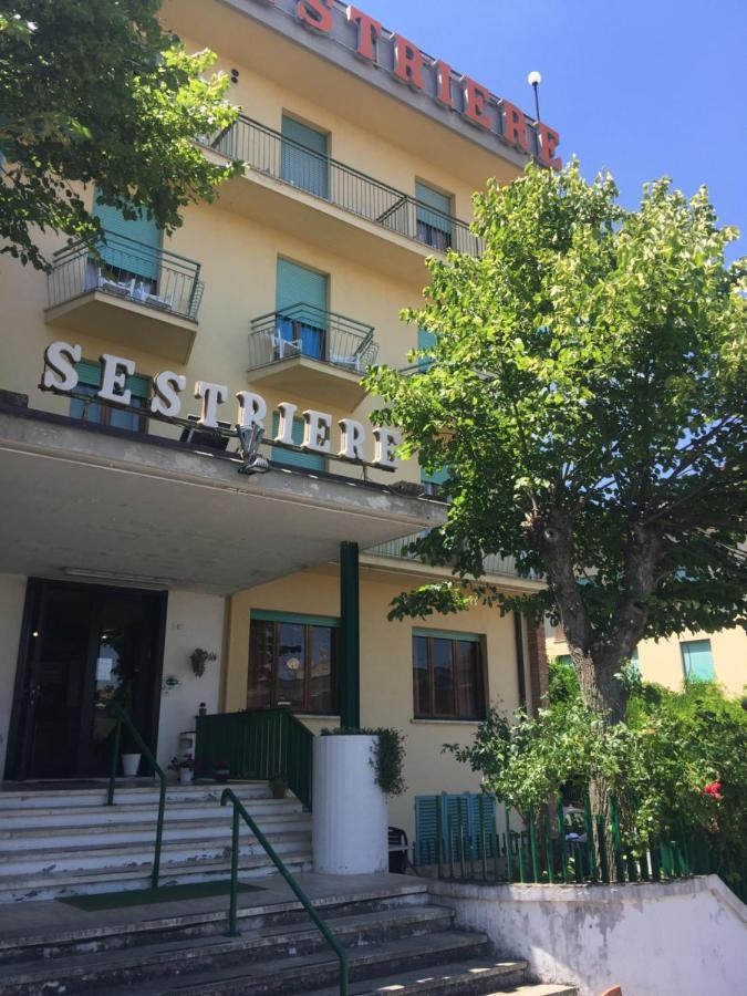 Hotel Sestriere 끼안챠노테르메 외부 사진